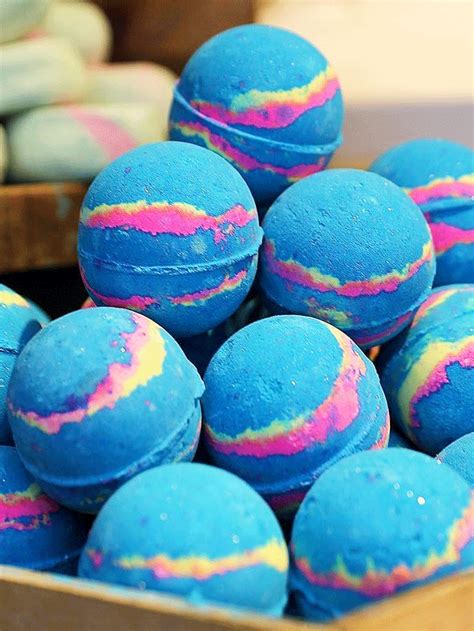 These Are The 10 Best Selling Lush Bath Bombs Bath Bombs Diy Lush