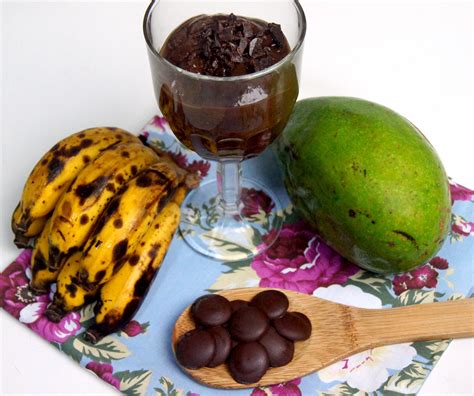 Sopa de açúcar amarelo 80 gr. Mousse de Abacate com Banana e Cacau | Mousse de abacate ...