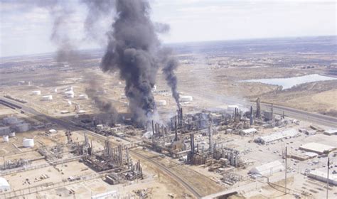 Explosion At Texas Refinery Cornetts Corner