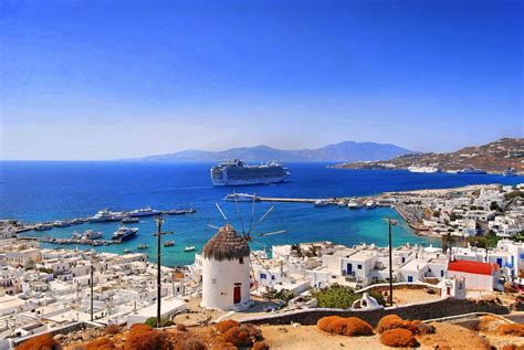 Harrison ford, tom hanks, shakira. Mykonos - Island in Greece - Thousand Wonders
