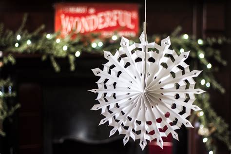 Pack Of 12 Paper Snowflake Christmas Hanging Decorations Paper