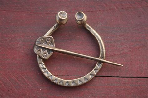 Penannular Shawl Pin Cloak Pin Medieval Jewelry Viking