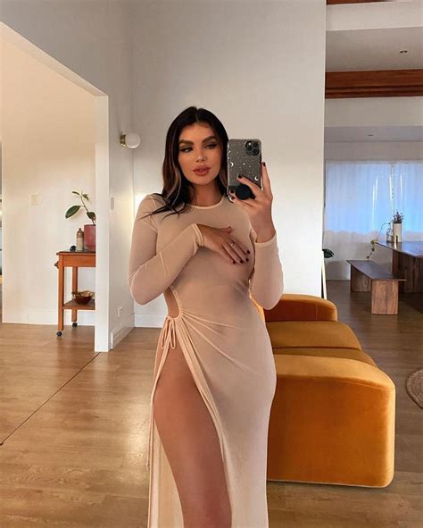 Nicole Thorne See Through And Sexy New Hot Photos The Fappening