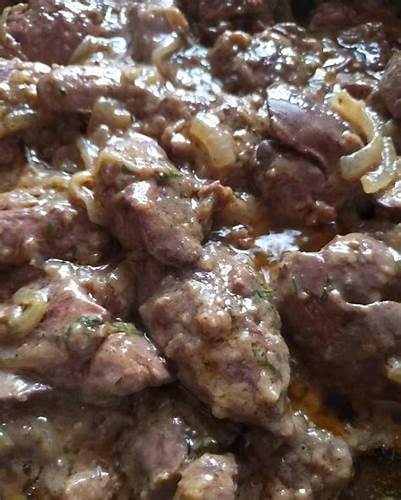 Печень куриная жареная с луком - калорийность, пищевая ценность ⋙ Картинка - Печень куриная жареная с луком - калорийность, пищевая ценность ⋙