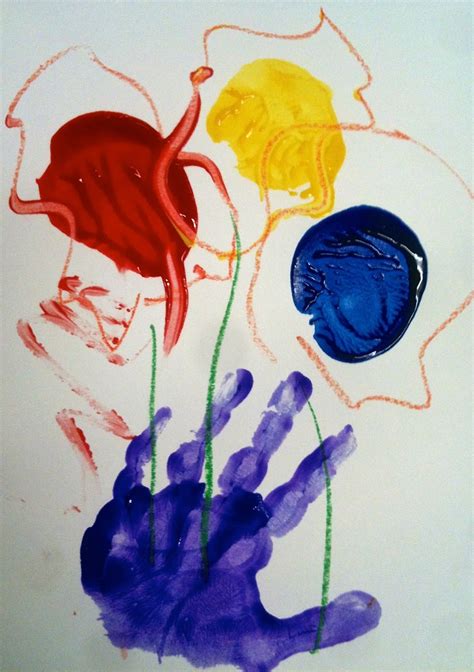 Kids Art Market Color Wheel Hand Prints With Picasso