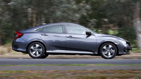 2019 Honda Civic Vti Lx Sedan Review Tech Comfort And Design