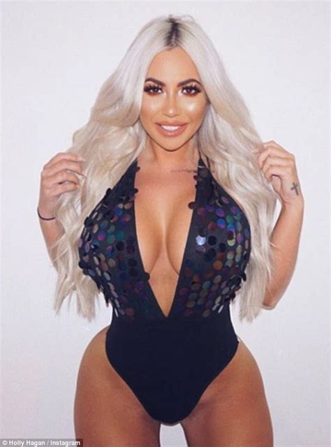 Geordie Shores Holly Hagan Shows Off Her Icy Blonde Locks Daily Mail Online
