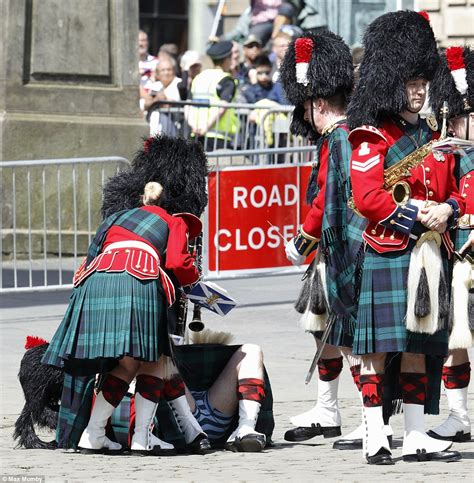 Royal Regiment Band Kilted Clarinetist Faints During Order Of The