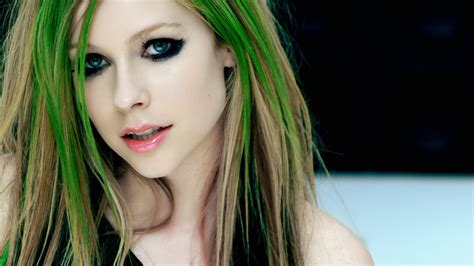 Avril Lavigne Hd Wallpaper Background Image 1920x1080 Id340716
