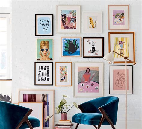 How to Create a Gallery Wall: 5 Ideas | Anthropologie