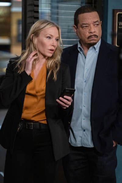 Law And Order Svu Season 22 Episode 15 Review What Can Happen In The
