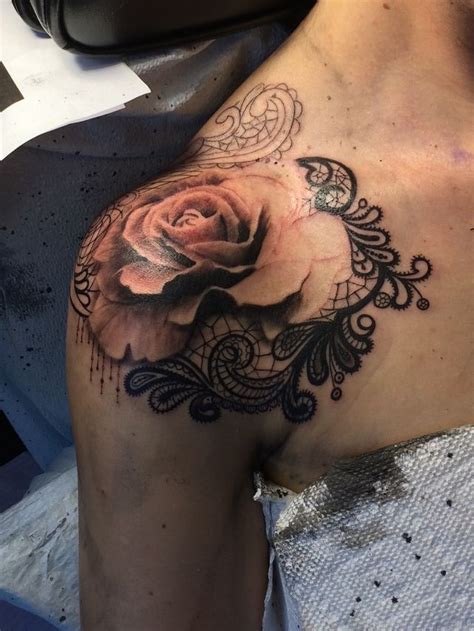 Pin By Alma Ortega On Rose Tattoos Lace Shoulder Tattoo Lace Tattoo