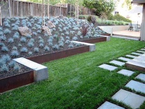 Browse modern landscapes and gardens. Best Beautiful and Cheap Wood Lawn Edging Ideas | Concrete ...