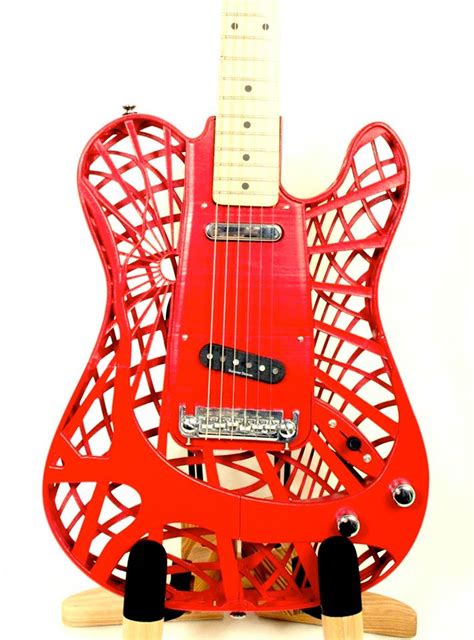 Customuse Imprime En 3d Des Guitares Uniques 3dnatives