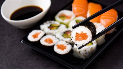 Sushi Temaki E Mais Aprenda A Fazer Comida Japonesa Em Casa