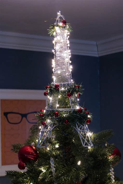 30 Creative Christmas Tree Toppers Ideas