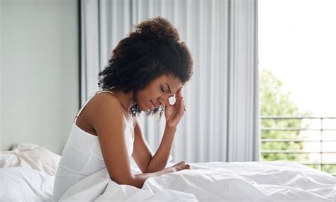10 Causes Of Morning Headaches — Why You Wake Up With A Headache Scoopsky