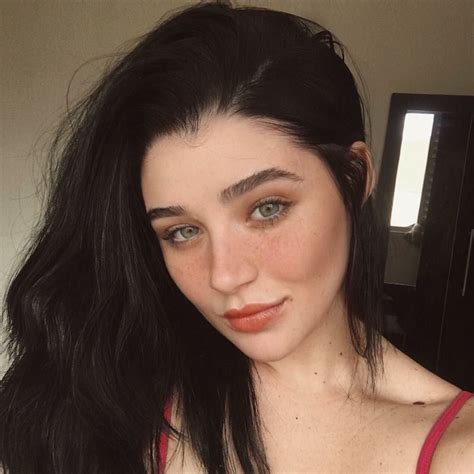 Michele Alves In 2019 Cute Makeup Beauty Makeup Face Hair Face Hair