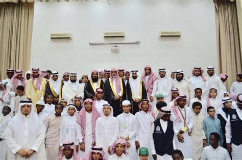 وظائف اعضاء هيئة تدريس بجامعات الامارات 2020، جامعة زايد وظائف، وظائف اكاديمية شاغرة بالجامعات الاماراتية 2020/2021،وظائف جامعة زايد، تعلن جامعة زايد في دولة الامارات العربية المتحدة عبر موقعها الالكتروني اليوم في فبراير. د. أبا الخيل يزور النادي الصيفي في جدة ويشيد بالبرامج ...