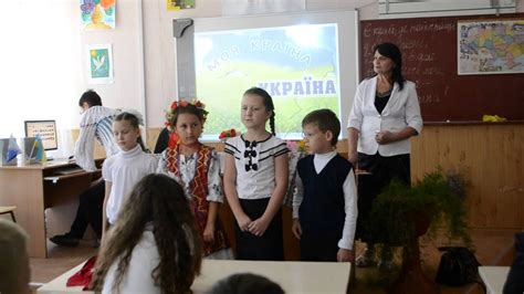Розвивати в учнів бажання брати посильну участь у розбудові та. Україна єдина країна ч. 1 - YouTube