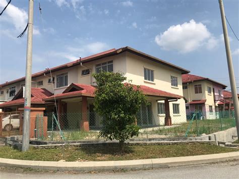 Pusat rawatan kecil darussyifa' bandar baru salak tinggi taman seroja sepang selangor. TAMAN SALAK PERDANA, BANDAR BARU SALAK TINGGI, SEPANG ...