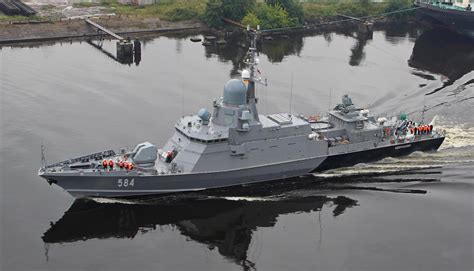Russian Karakurt Class Missile Corvette Odintsovo 2560x1466 R