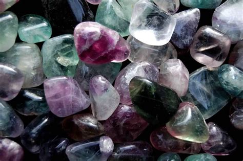 10 Popular Crystals For Healing Eluxe Magazine