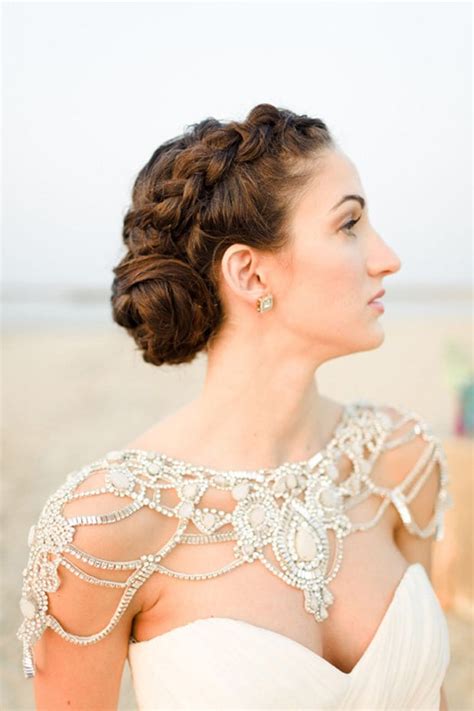 Unique Wedding Accessories To Stand Out The Crescent Beach Club