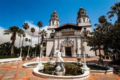 Hearst Castle Take A Trip To The Majestic California State Park