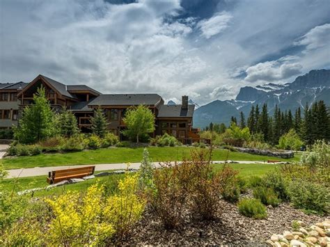 Found in canmore, alberta, the mystic springs chalets and hot pools are in the canadian rockies and sights in the area include the upper hot springs. Spring Creek Vacations | Canmore Kananaskis