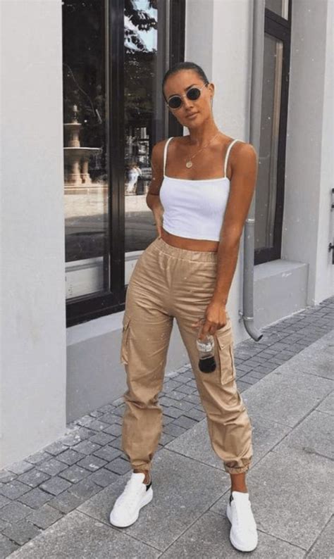 Seriously Stylish Cargo Pants Outfit Ideas For Women La Belle Society In Casual