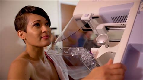 What To Expect During Your First Mammogram Youtube