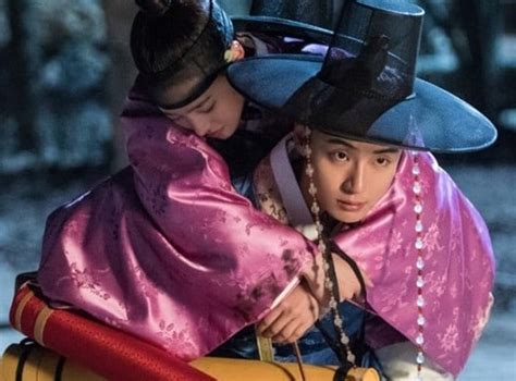 Gong hyo jin and noh sa yeon are good. 5 K-Drama Leads That Break The Toxic Bad Boy Trope | Soompi