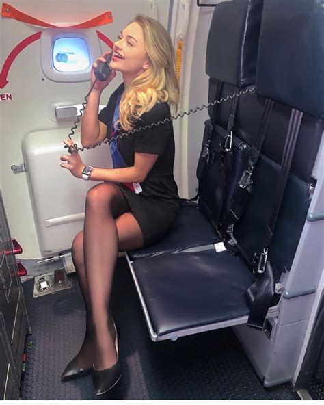 Claudia From Alitalia 🛩 🇮🇹 Flight Attendant Fashion Flight Girls