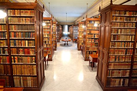 Biblioteca Y Archivo Real Academia Española