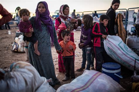 Number Of Syrian Refugees Climbs To More Than 4 Million The New York Times