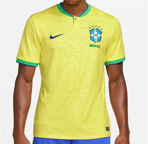 Les nouveaux maillots Brésil coupe du monde par Nike Maillots Foot Actu