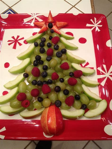 Trendy fruit appetizers for kids veggie tray ideas #appetizers #fruit. Christmas Fruit Tree: Healthy and Pretty | Christmas ...