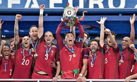 La eurocopa es un torneo de selecciones que empezó a disputarse en 1960 y que ha tenido campeones de todo tipo. Portugal se consagró campeón de la Eurocopa | Nexofin