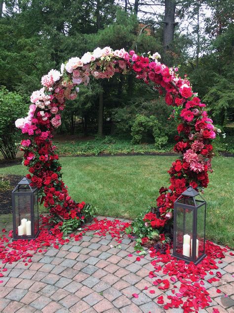 Diy Wedding Arch Flowers Weddinggp