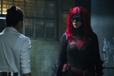 Batwomans First Season Is A Clunky Ride In Need Of Work Ian Thomas