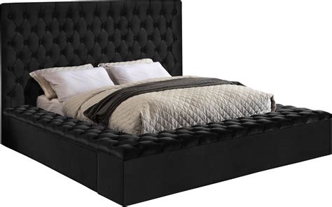 Meridian Furniture Bliss Velvet Queen Bed Box Of 3 Color Black Velvet Style Contemporary