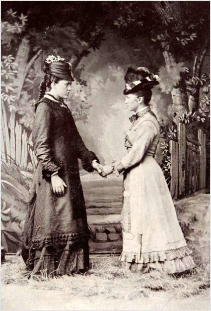 1000 Images About Lesbian Love In The Victorian Age On Pinterest