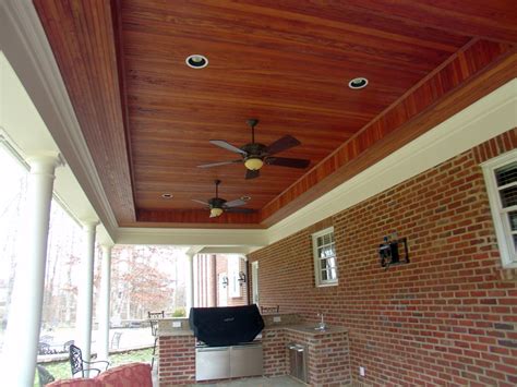 Check out this beautiful and attractive tray ceiling ideas for your room. tray ceiling bedroom laminated with wood