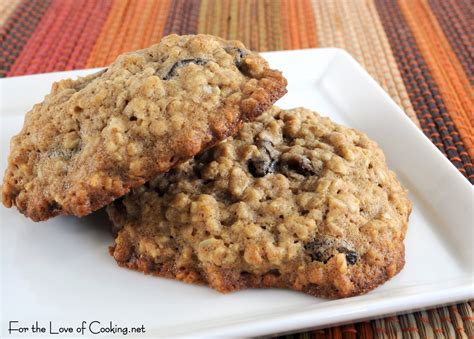 Combine shortening, applesauce, egg, and vanilla with mixer. Oatmeal Raisin Cookies | For the Love of Cooking