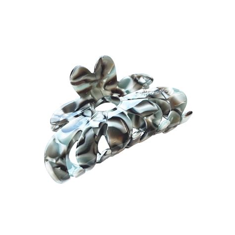 Rebekah in Stole My Heart – Buttermilk Accessories