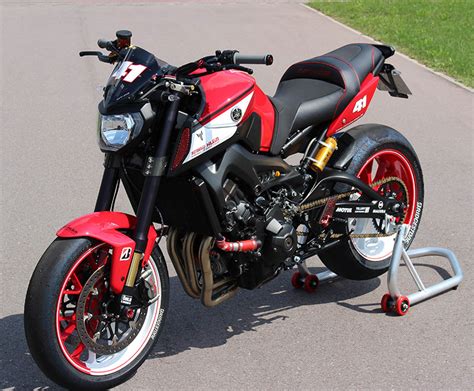 Dyno proven to run 180hp+ at 7.5psi and as much as 200hp with extra boost*. Racing Cafè: Yamaha MT-09 by Yamaha Klein