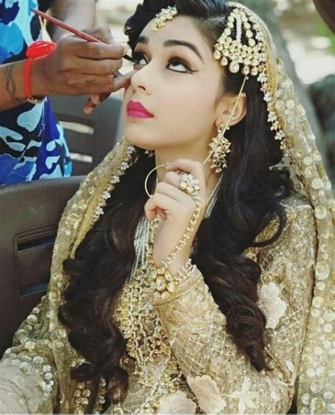 Pin By Srishti Kundra On Desi Attire Bridal Makup Pakistani Bridal