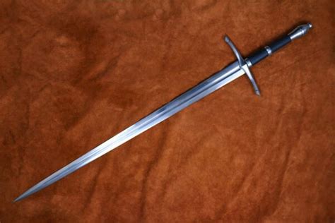 Folded Steel Ranger Sword Medieval Weapon Darksword Armory 3