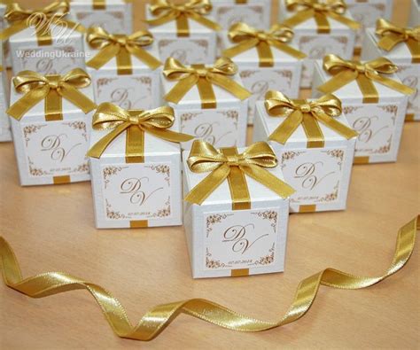 Wedding Bonbonniere Favor Box With Gold Bow White Candy Box Etsy